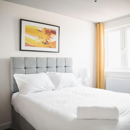 Riverside Park House Villa Leicester Ngoại thất bức ảnh